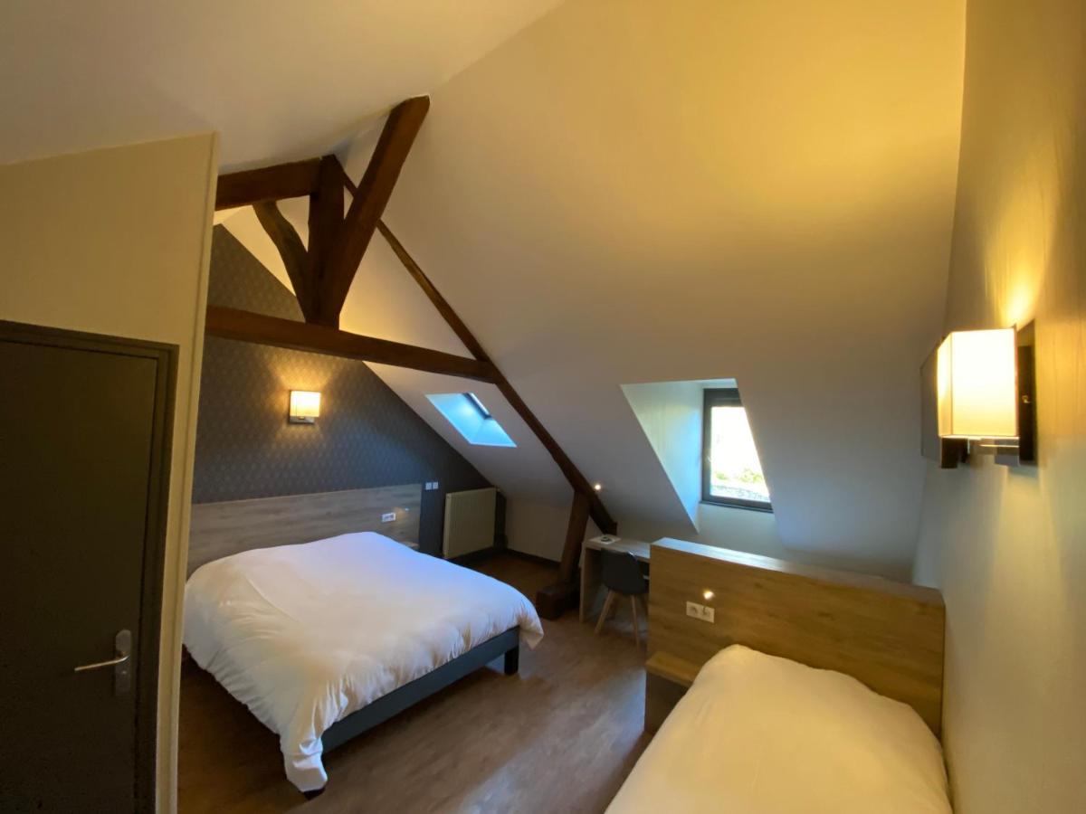 Logis - Hotel & Restaurant Saint Nicolas Chaumont-en-Vexin Eksteriør bilde